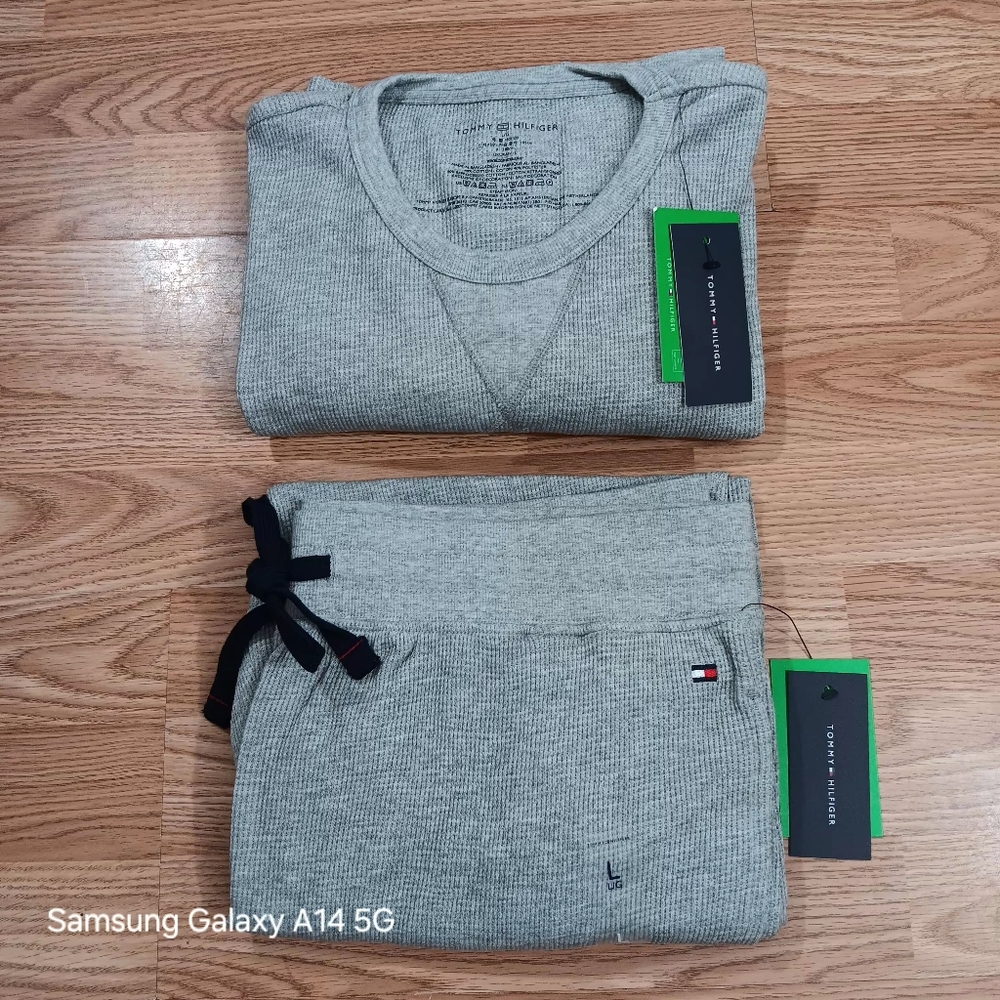 Tommy Hilfiger Men's L Thermal Gray Long Sleeve Shirt Pants Top Bottom Set New